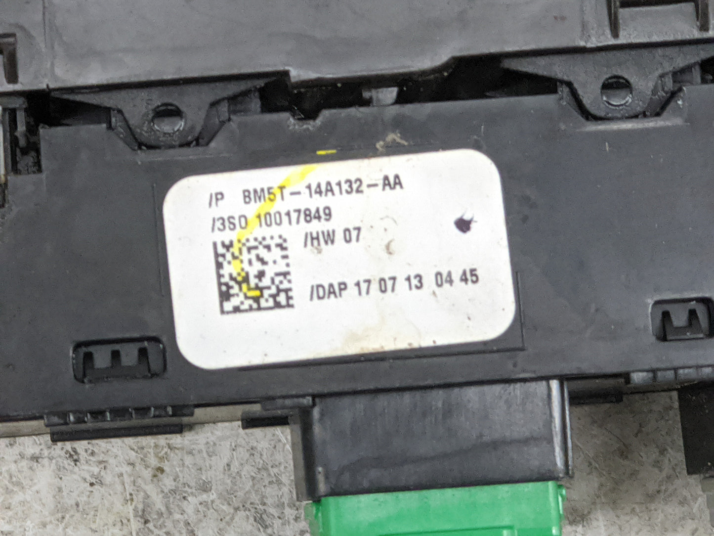 2013-2016 Ford Escape Master Power Window Switch Replacement Driver Side Left P/N:BM5T-14A132-AA Fits OEM Used Auto Parts - 