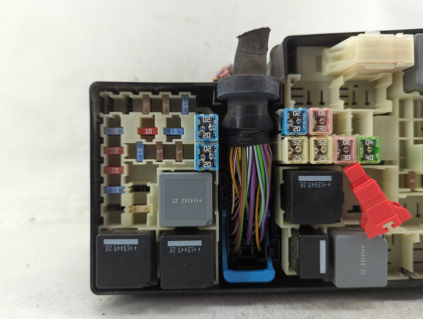 2013-2016 Ford Escape Fusebox Fuse Box Panel Relay Module P/N:AV6T-14A142-AB Fits Fits 2013 2014 2015 2016 OEM Used Auto Par