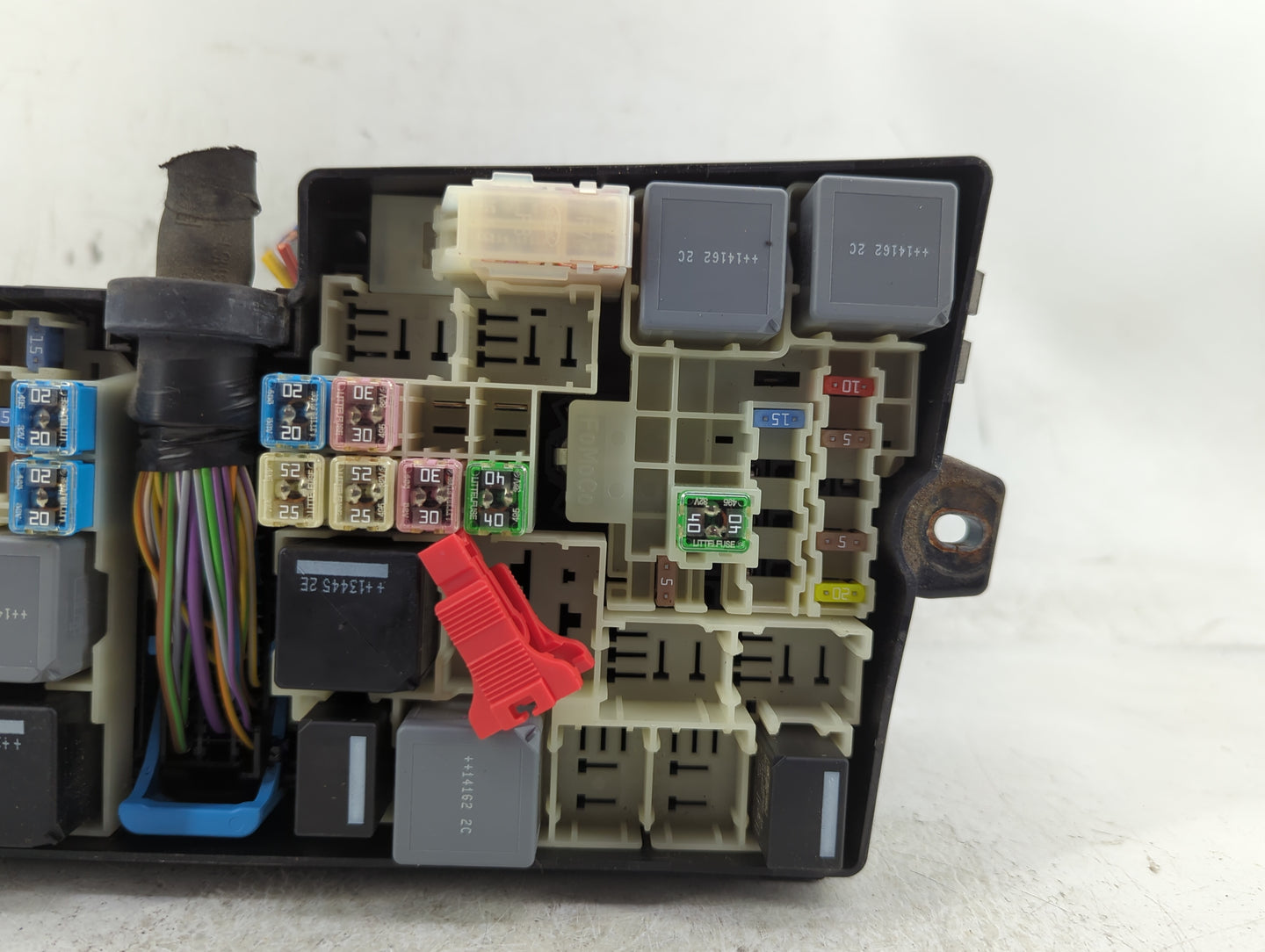 2013-2016 Ford Escape Fusebox Fuse Box Panel Relay Module P/N:AV6T-14A142-AB Fits Fits 2013 2014 2015 2016 OEM Used Auto Par