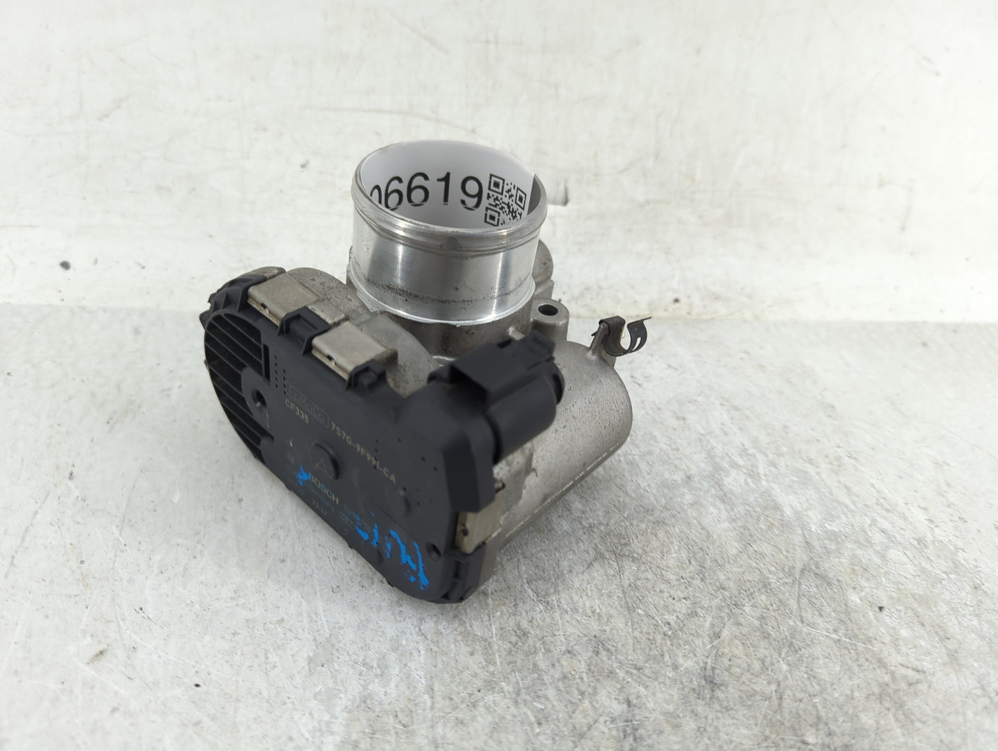 2013-2016 Ford Escape Throttle Body P/N:7S7G-9F991-CA CF335, 0280750 Fits Fits 2013 2014 2015 2016 2017 2018 2019 OEM Used A