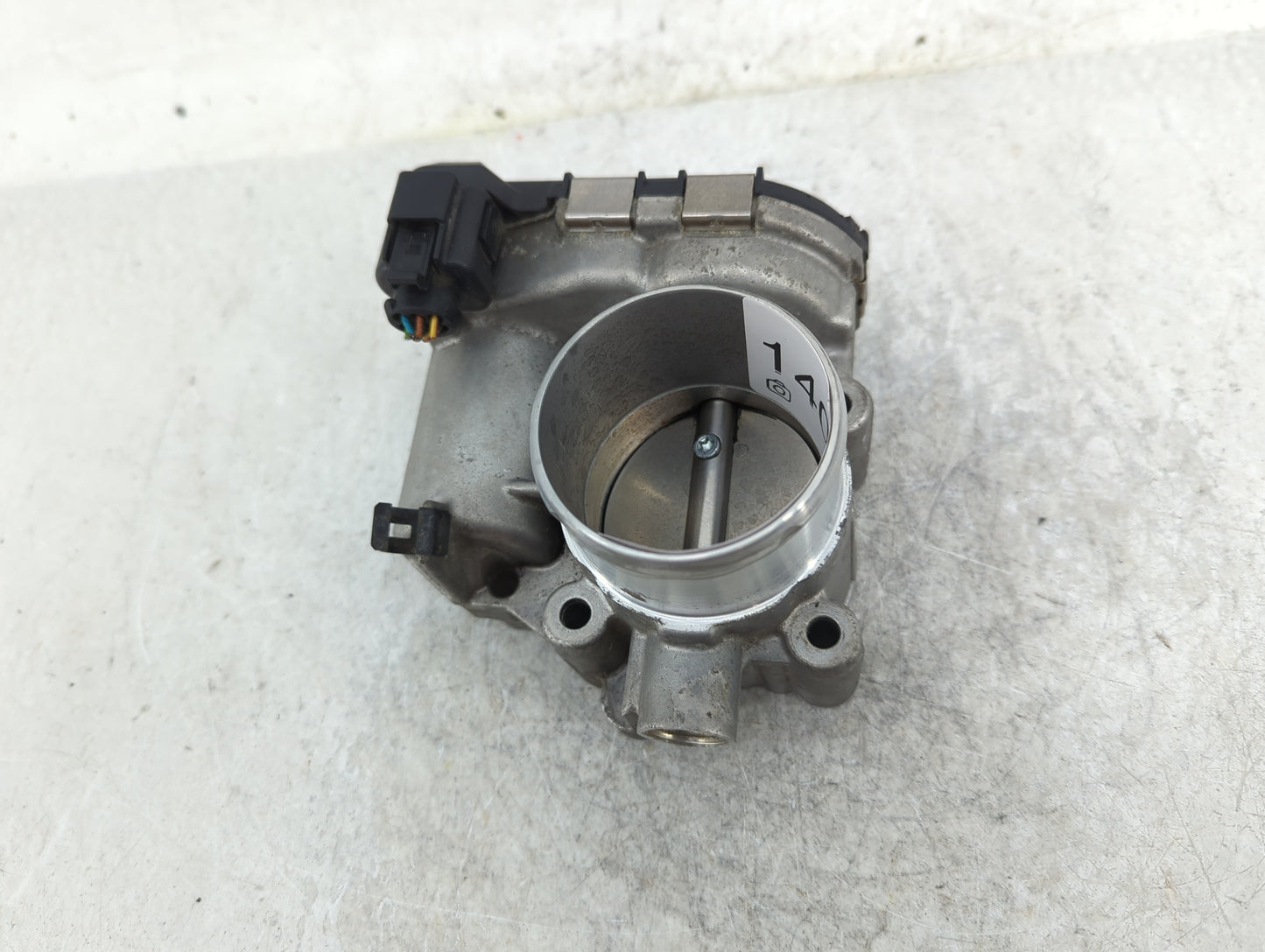 2013-2016 Ford Escape Throttle Body P/N:7S7G-9F991-CA CF335, 0280750 Fits Fits 2013 2014 2015 2016 2017 2018 2019 OEM Used A