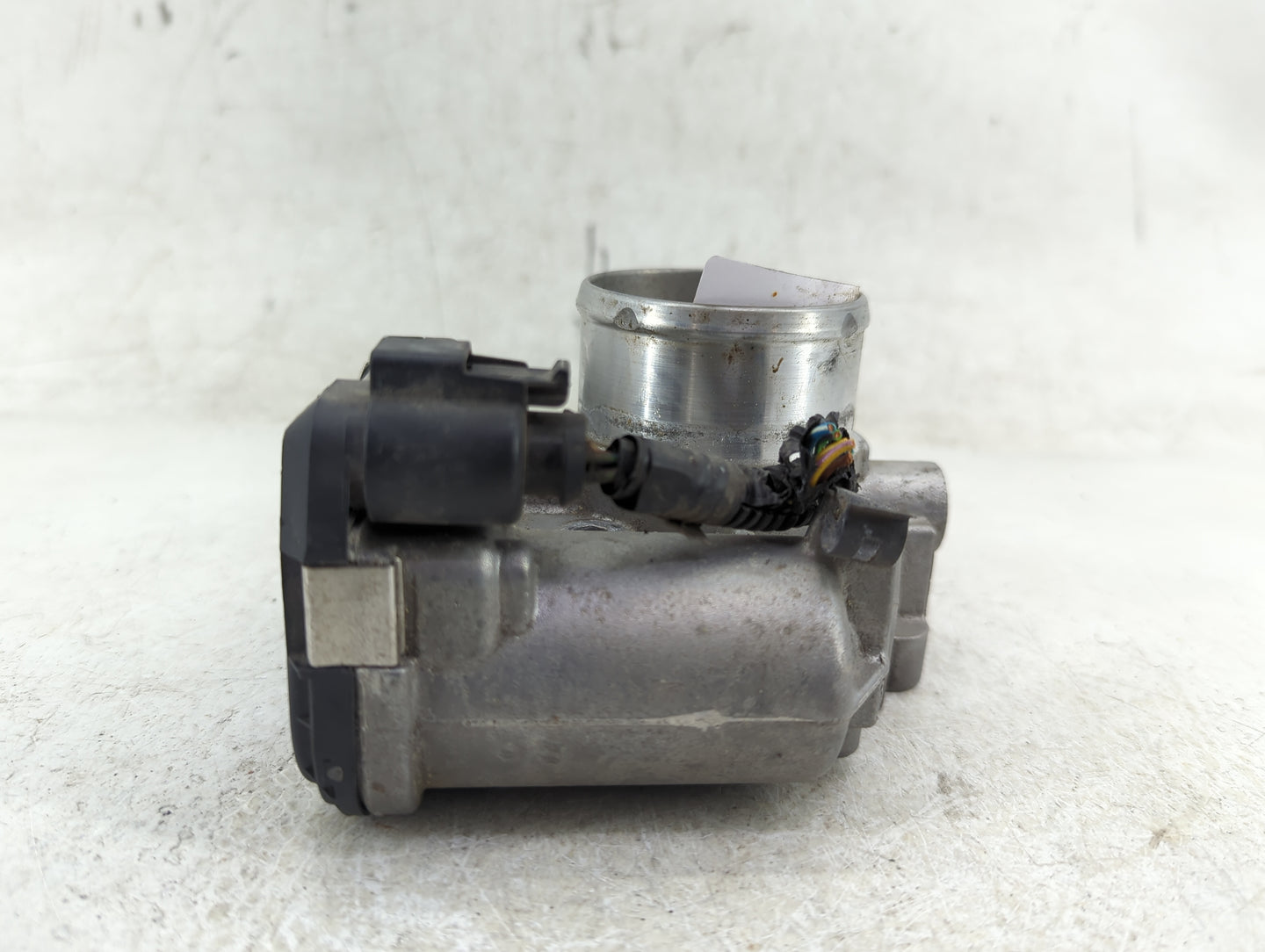 2013-2016 Ford Escape Throttle Body P/N:7S7G-9F991-CA 0280750535 Fits Fits 2013 2014 2015 2016 2017 2018 2019 OEM Used Auto 