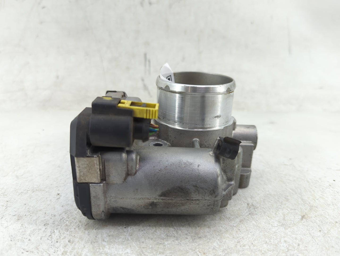 2013-2016 Ford Escape Throttle Body P/N:7S7G-9F991-CA Fits Fits 2013 2014 2015 2016 2017 2018 2019 OEM Used Auto Parts - Oem