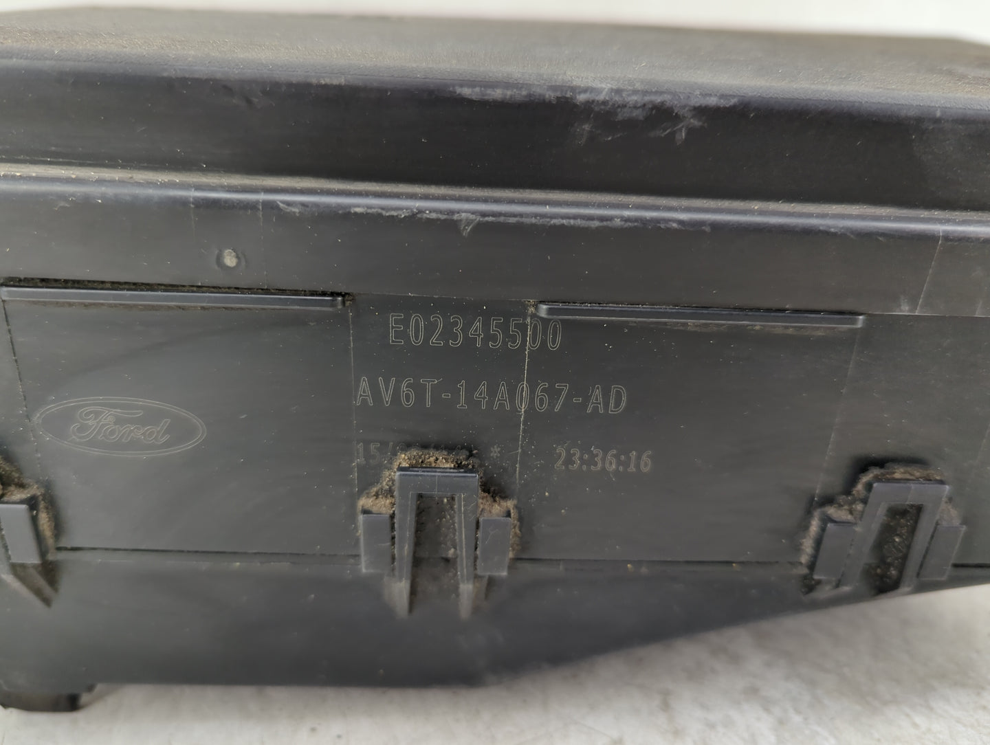 2013-2016 Ford Escape Fusebox Fuse Box Panel Relay Module P/N:AV6T-14A067-AD Fits Fits 2013 2014 2015 2016 OEM Used Auto Par