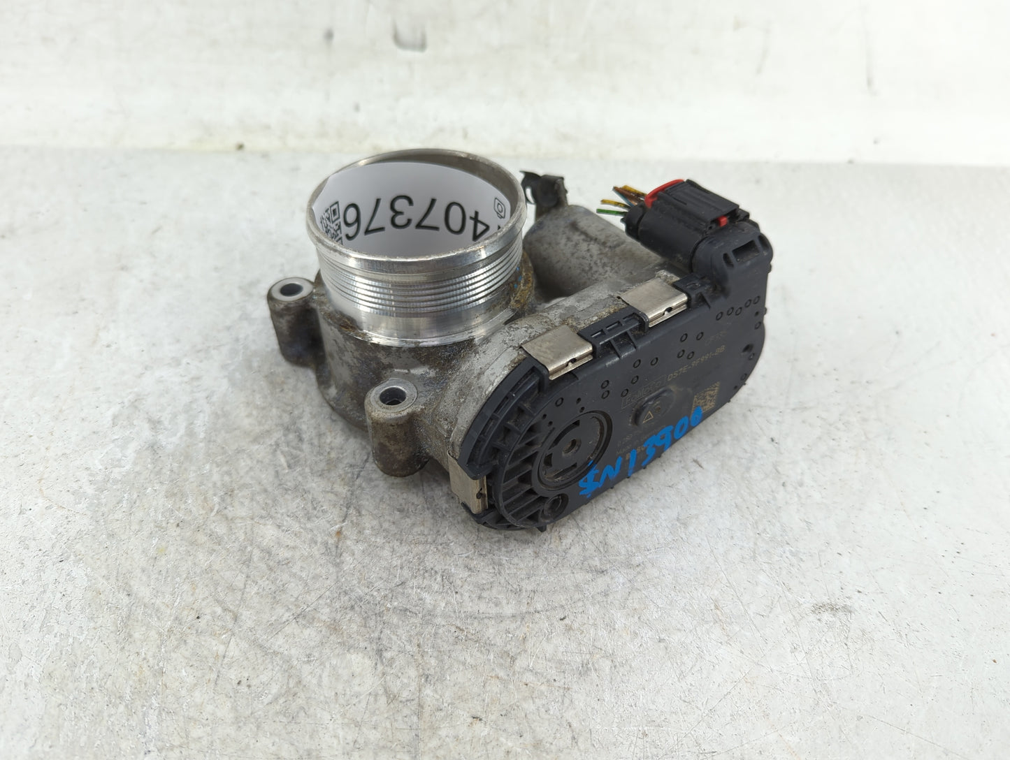 2013-2016 Ford Escape Throttle Body P/N:DS7E-9F991-BB Fits Fits 2012 2013 2014 2015 2016 2017 OEM Used Auto Parts - Oemuseda