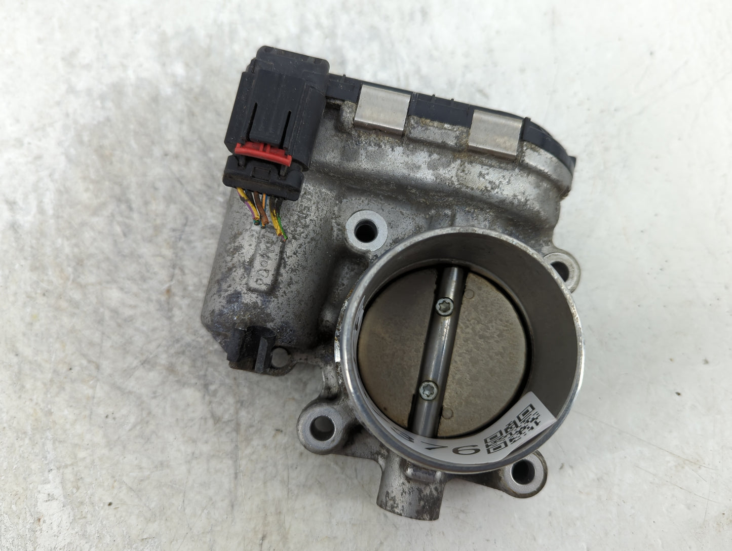 2013-2016 Ford Escape Throttle Body P/N:DS7E-9F991-BB Fits Fits 2012 2013 2014 2015 2016 2017 OEM Used Auto Parts - Oemuseda