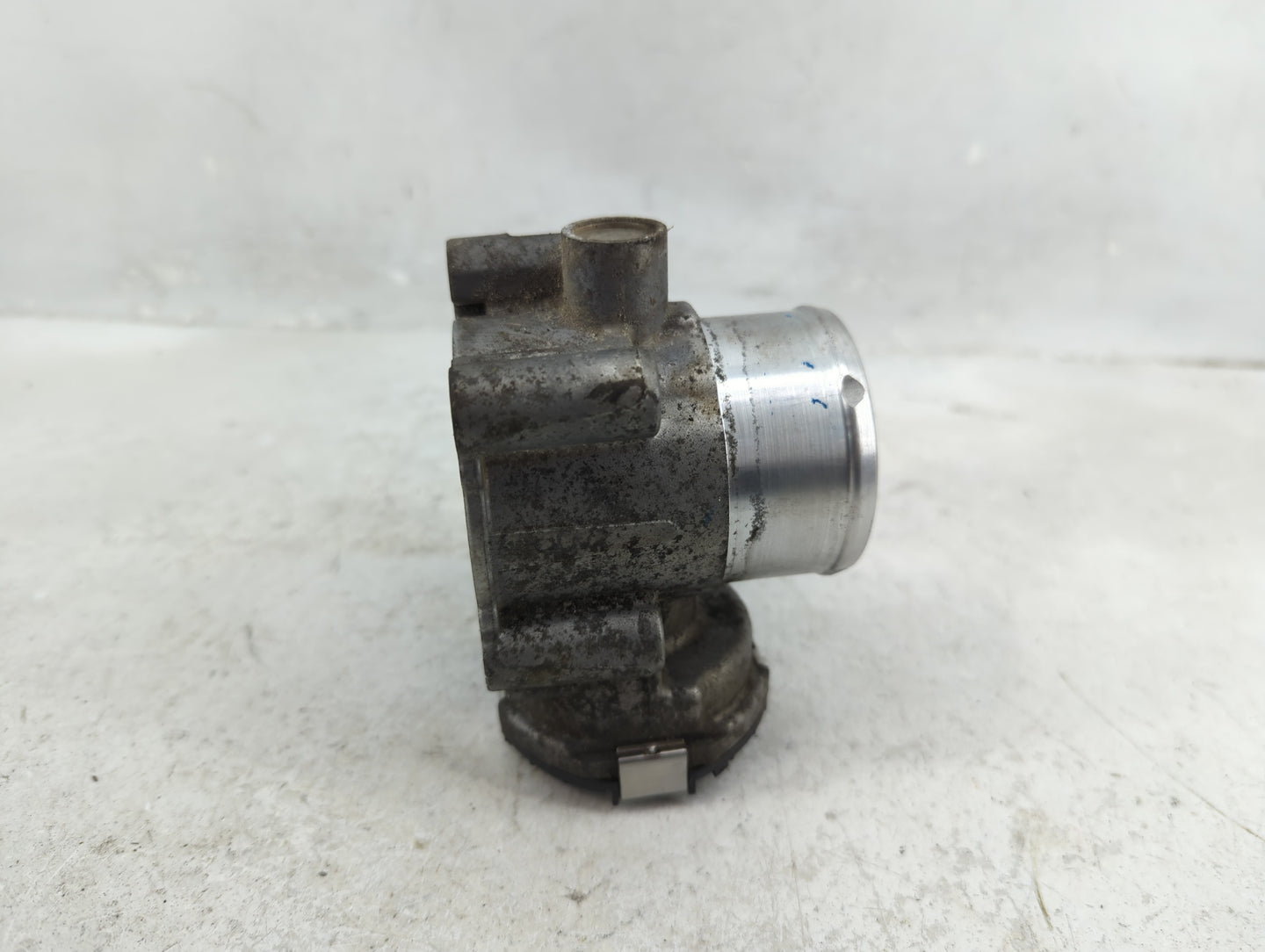 2013-2016 Ford Escape Throttle Body P/N:7S7G-9F991-CA Fits Fits 2013 2014 2015 2016 2017 2018 2019 OEM Used Auto Parts - Oem