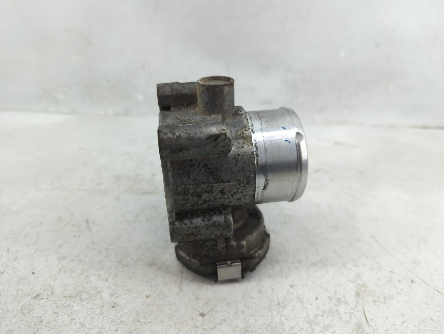 2013-2016 Ford Escape Throttle Body P/N:7S7G-9F991-CA Fits Fits 2013 2014 2015 2016 2017 2018 2019 OEM Used Auto Parts - Oem