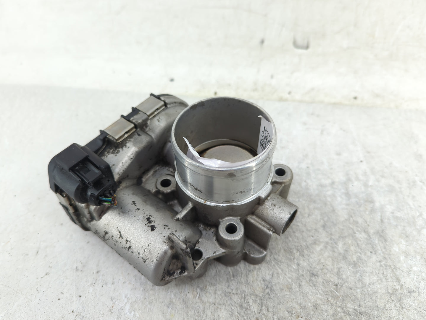 2013-2016 Ford Escape Throttle Body P/N:7S7G-9F991-CA 0 280 750 535 Fits Fits 2013 2014 2015 2016 2017 2018 2019 OEM Used Au