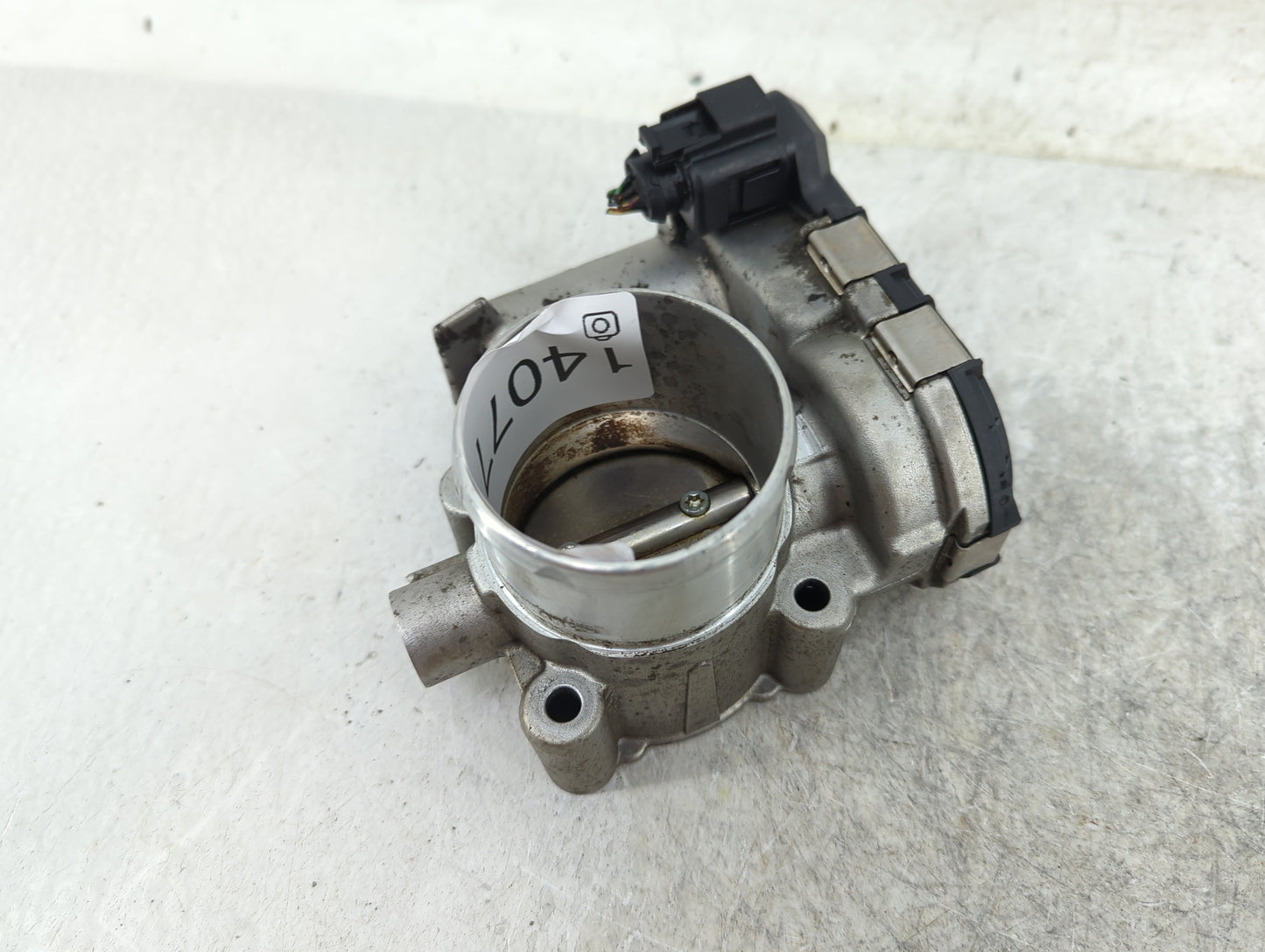 2013-2016 Ford Escape Throttle Body P/N:7S7G-9F991-CA 0 280 750 535 Fits Fits 2013 2014 2015 2016 2017 2018 2019 OEM Used Au