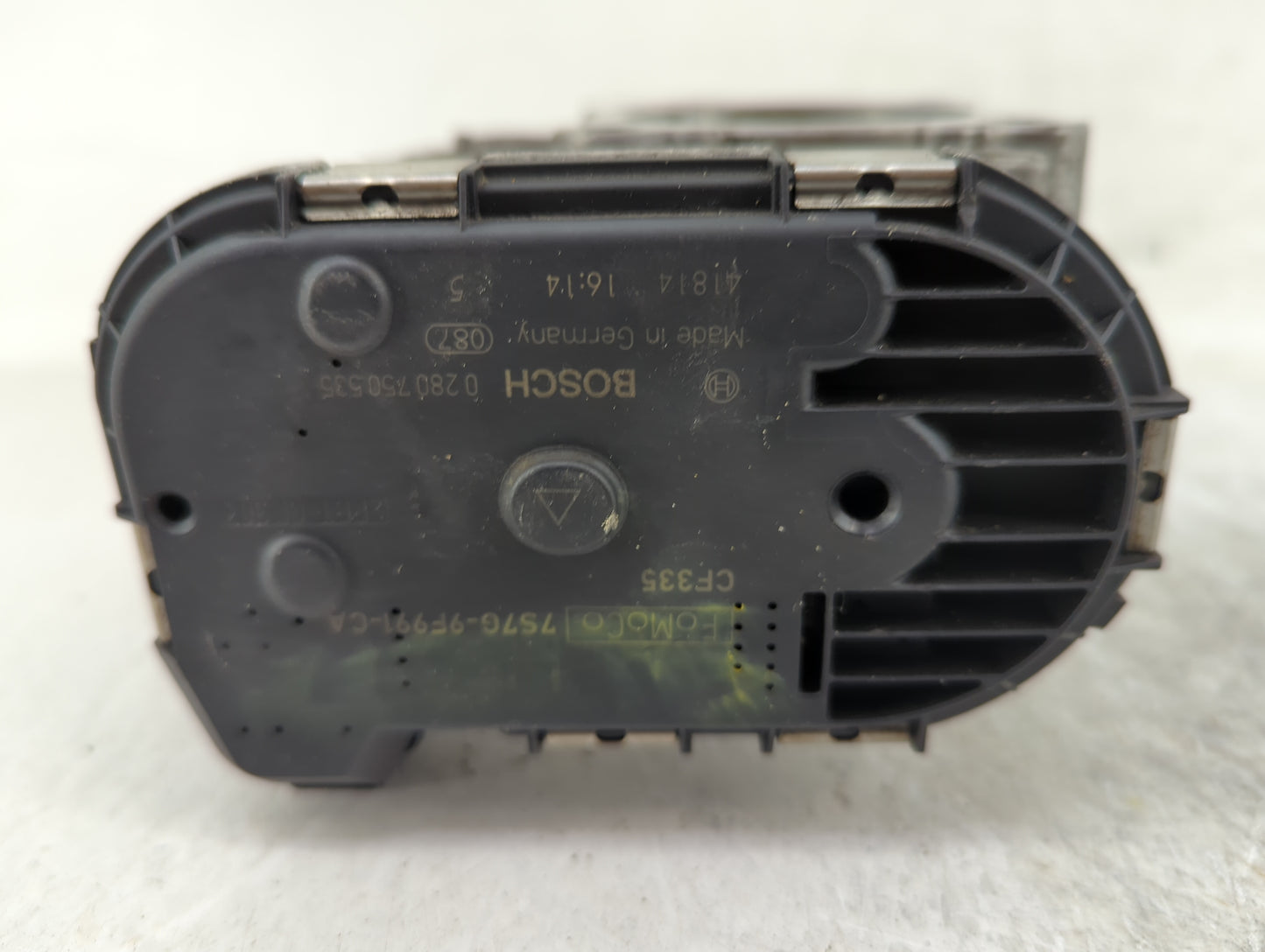 2013-2016 Ford Escape Throttle Body P/N:7S7G-9F991-CA 0 280 750 535 Fits Fits 2013 2014 2015 2016 2017 2018 2019 OEM Used Au