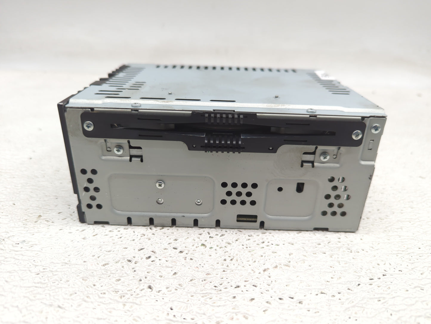 2013-2015 Ford Escape Radio AM FM Cd Player Receiver Replacement P/N:CJ5T-19C107-DH Fits Fits 2013 2014 2015 OEM Used Auto P