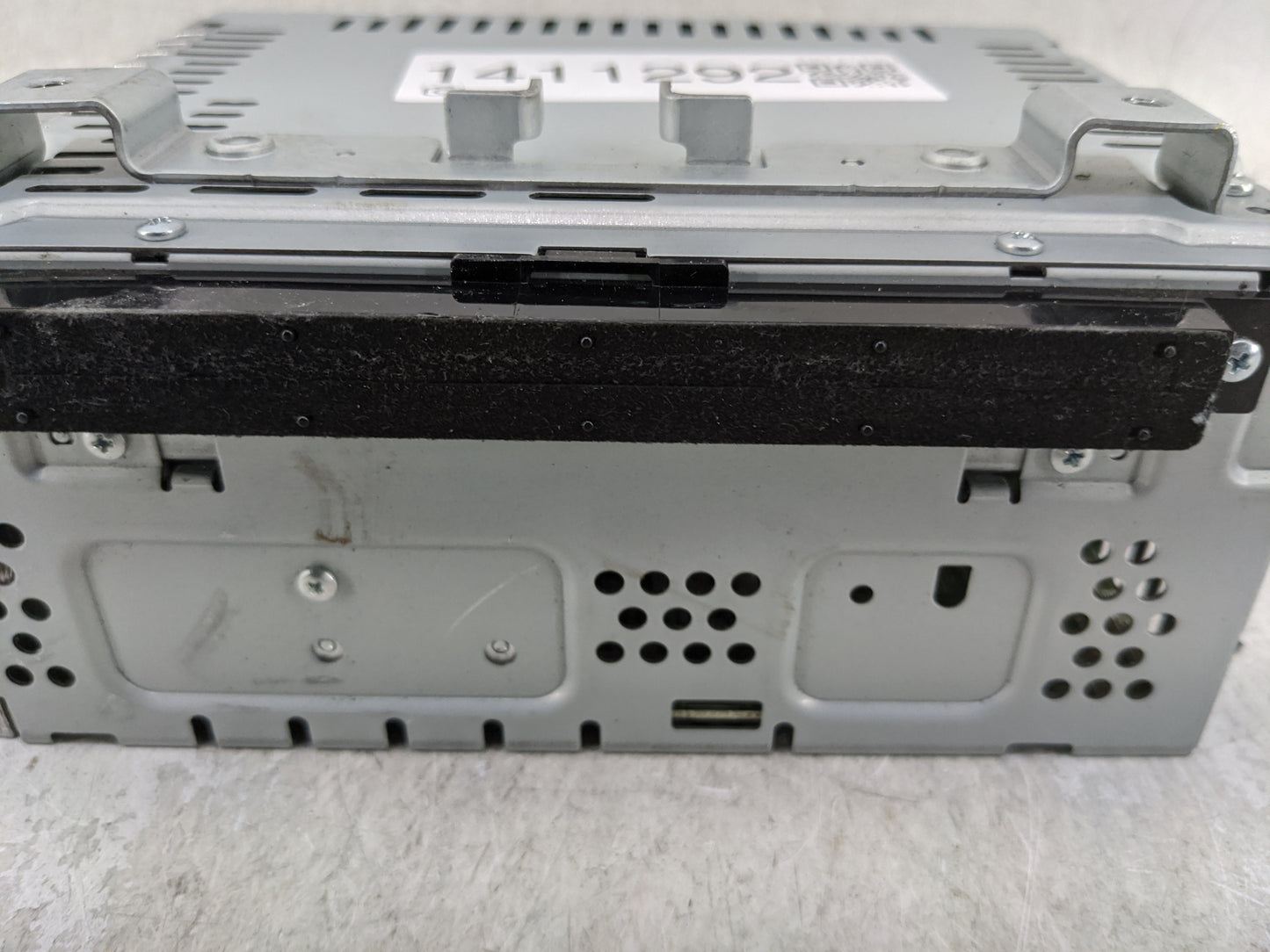 2013-2015 Ford Escape Radio AM FM Cd Player Receiver Replacement P/N:CJ5T-19C107-BH Fits Fits 2013 2014 2015 OEM Used Auto P