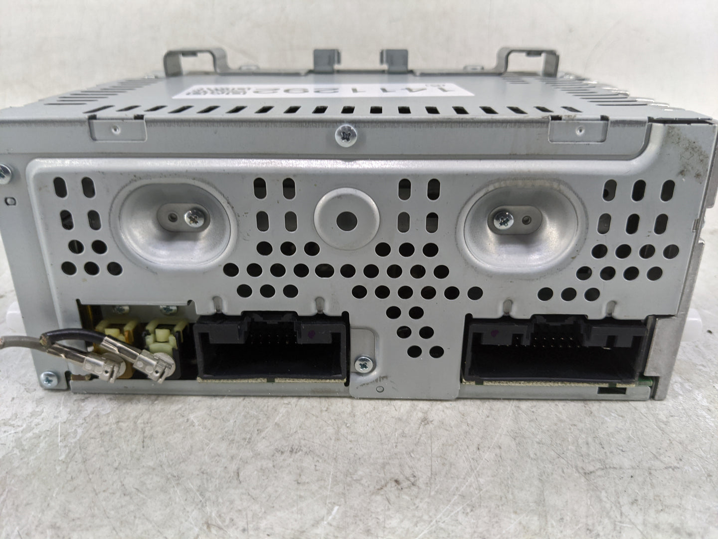 2013-2015 Ford Escape Radio AM FM Cd Player Receiver Replacement P/N:CJ5T-19C107-BH Fits Fits 2013 2014 2015 OEM Used Auto P