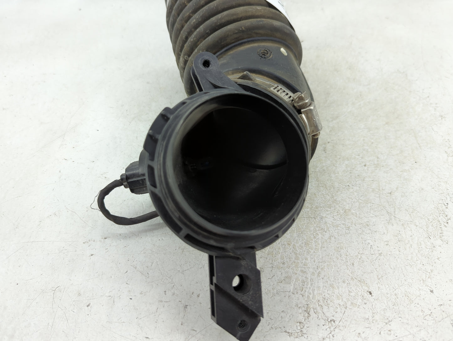 2013-2019 Ford Escape Air Cleaner Intake-duct Hose Tube 1411462 - Oemusedautoparts1.com
