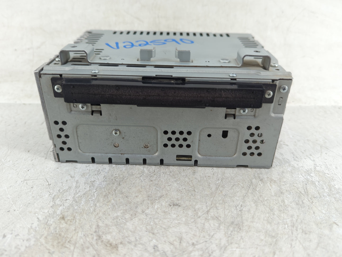 2013-2015 Ford Escape Radio AM FM Cd Player Receiver Replacement Fits Fits 2013 2014 2015 OEM Used Auto Parts - Oemusedautop