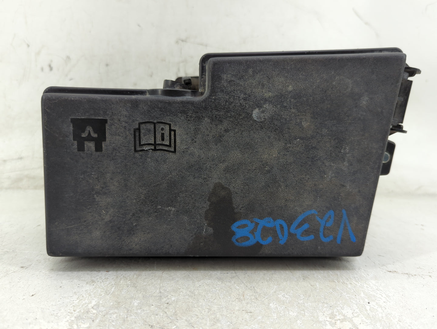 2013-2016 Ford Escape Fusebox Fuse Box Panel Relay Module P/N:AV6T-14A076-AB Fits Fits 2013 2014 2015 2016 OEM Used Auto Par