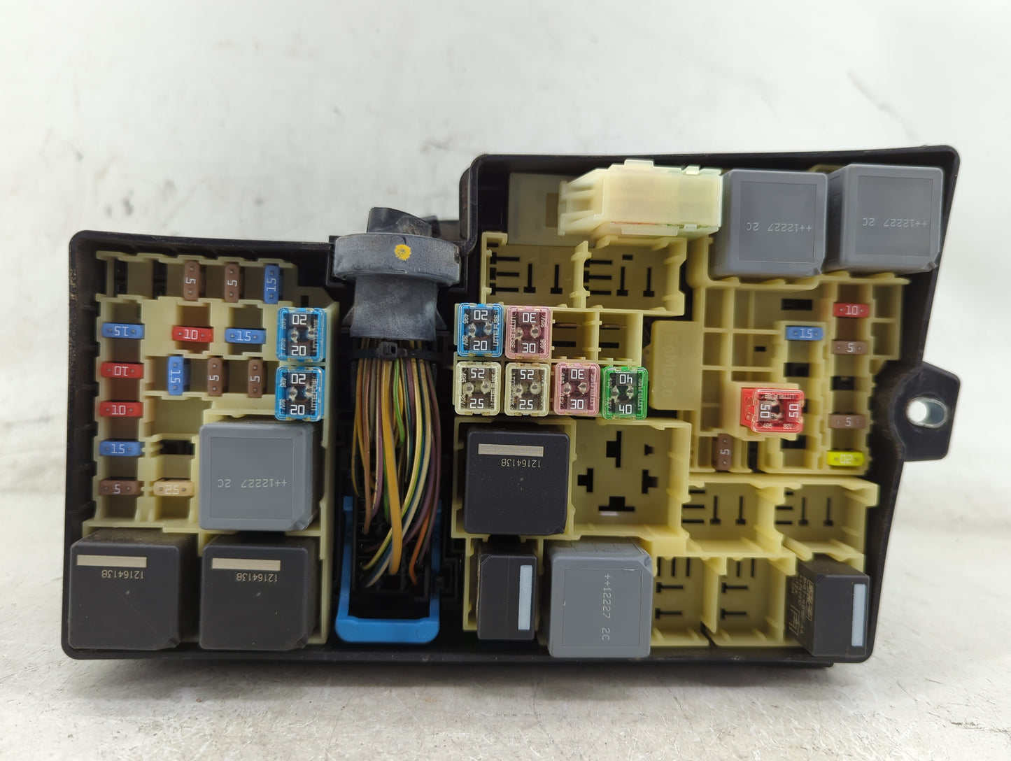 2013-2016 Ford Escape Fusebox Fuse Box Panel Relay Module P/N:AV6T-14A076-AB Fits Fits 2013 2014 2015 2016 OEM Used Auto Par