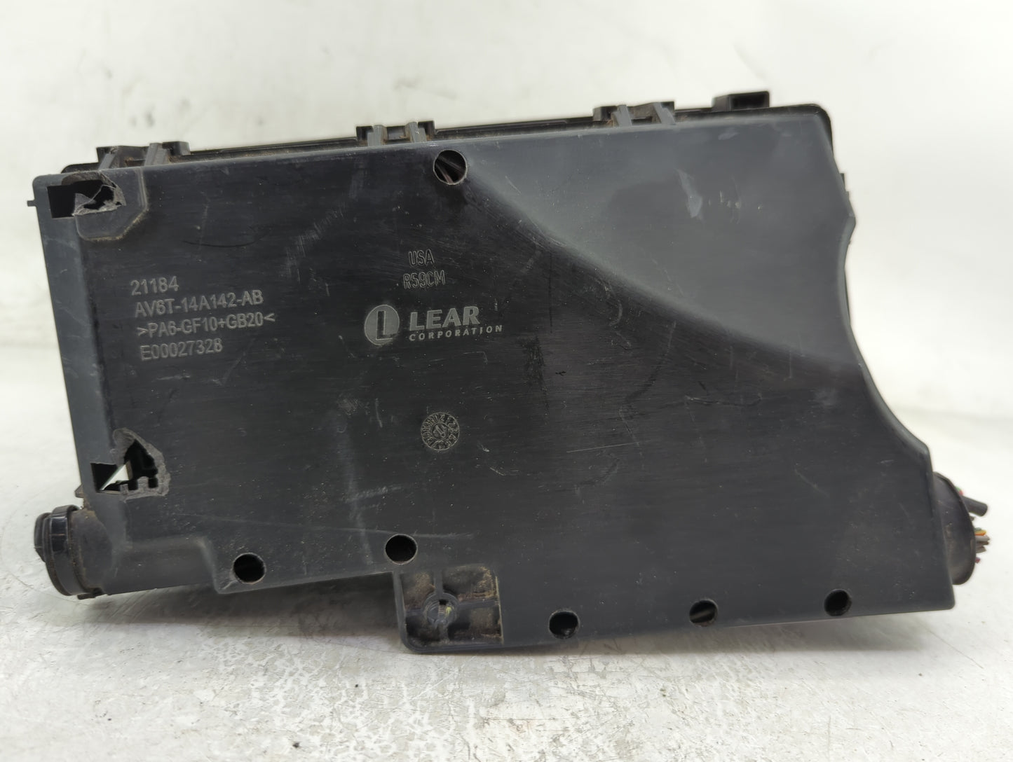 2013-2016 Ford Escape Fusebox Fuse Box Panel Relay Module P/N:AV6T-14A076-AB Fits Fits 2013 2014 2015 2016 OEM Used Auto Par
