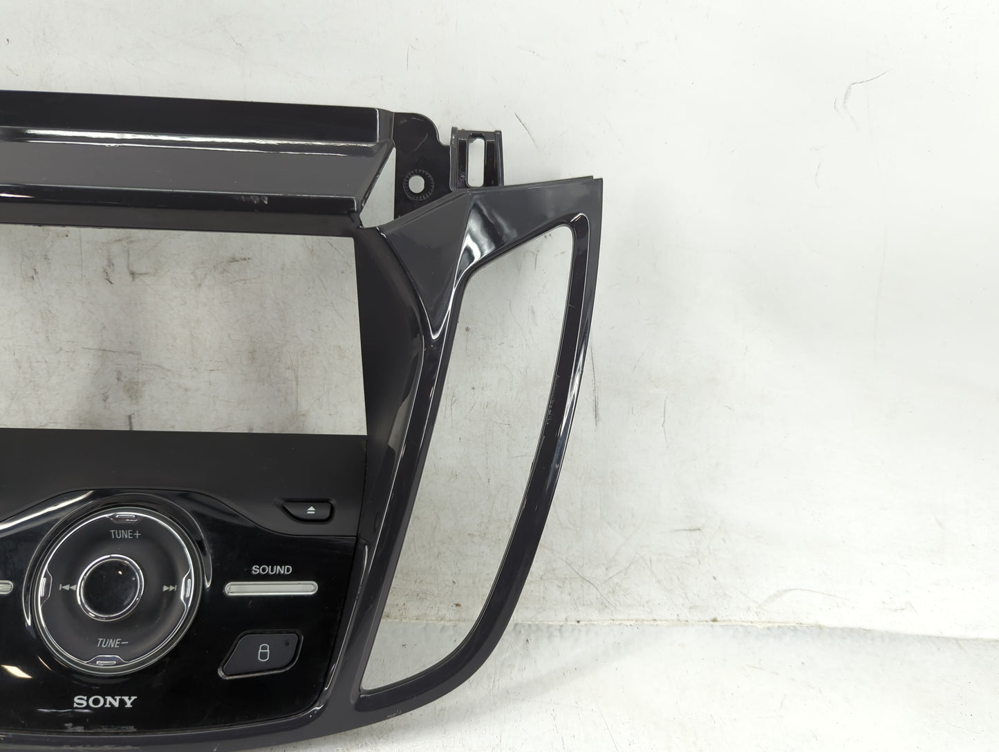2014 Ford Escape Radio AM FM Cd Player Receiver Replacement P/N:CJ5T-18K811-FC CM5T-19C107-FP Fits OEM Used Auto Parts - Oem