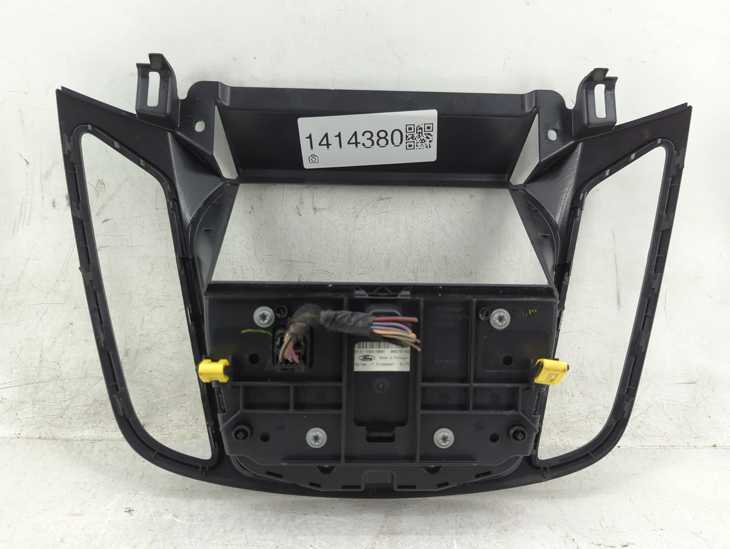 2014 Ford Escape Radio AM FM Cd Player Receiver Replacement P/N:CJ5T-18K811-FC CM5T-19C107-FP Fits OEM Used Auto Parts - Oem
