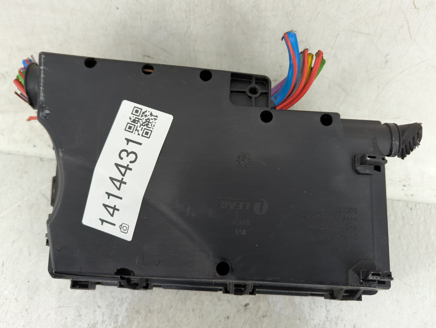 2013-2016 Ford Escape Fusebox Fuse Box Panel Relay Module Fits Fits 2013 2014 2015 2016 OEM Used Auto Parts - Oemusedautopar