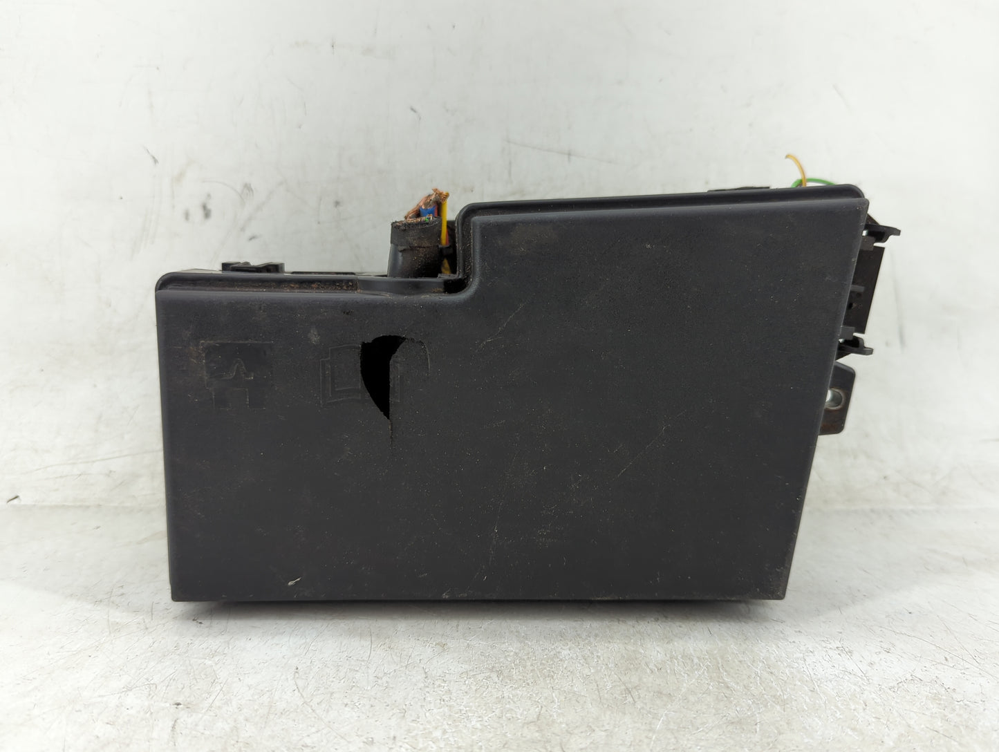 2013-2016 Ford Escape Fusebox Fuse Box Panel Relay Module P/N:AV6T-14A076-AB 21090000001 Fits Fits 2013 2014 2015 2016 OEM U