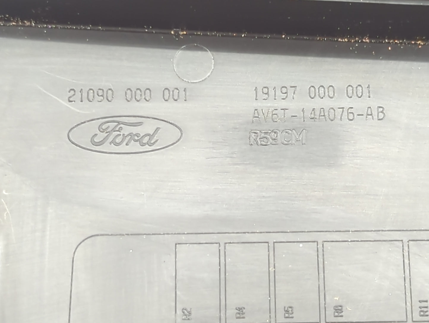 2013-2016 Ford Escape Fusebox Fuse Box Panel Relay Module P/N:AV6T-14A076-AB 21090000001 Fits Fits 2013 2014 2015 2016 OEM U