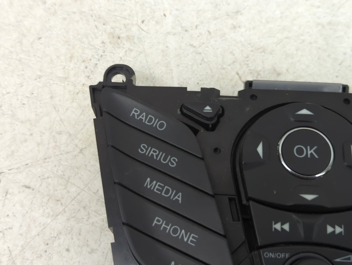 2013-2016 Ford Escape Radio Control Panel - Oemusedautoparts1.com