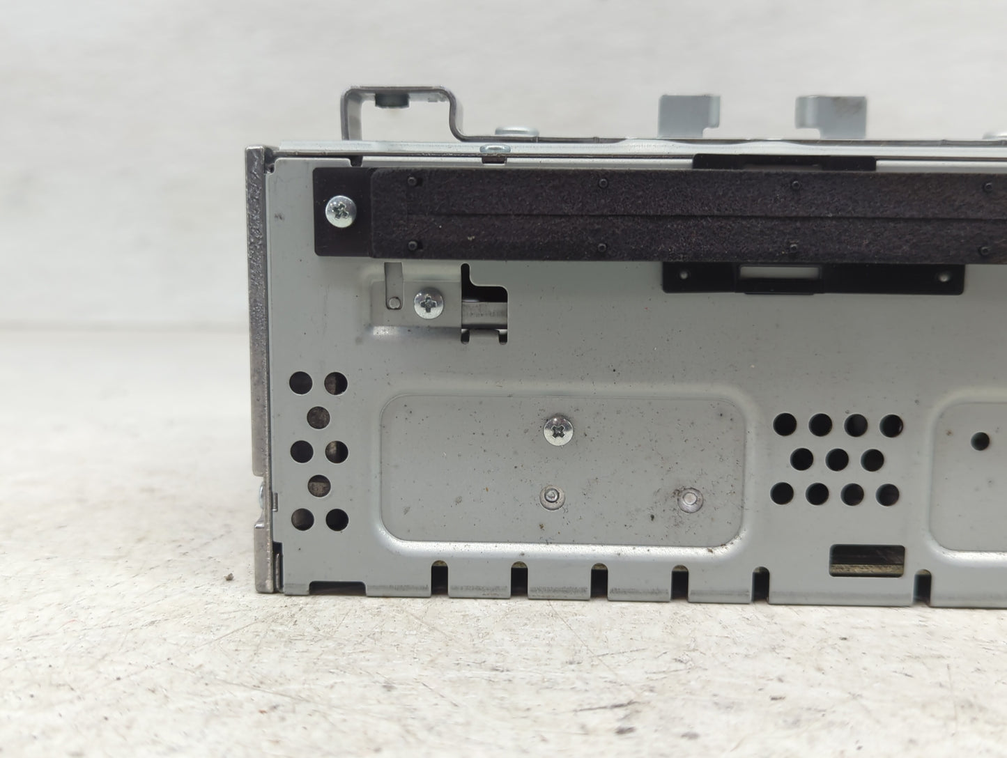 2013-2015 Ford Escape Radio AM FM Cd Player Receiver Replacement P/N:CJ5T-19C107-BH Fits Fits 2013 2014 2015 OEM Used Auto P
