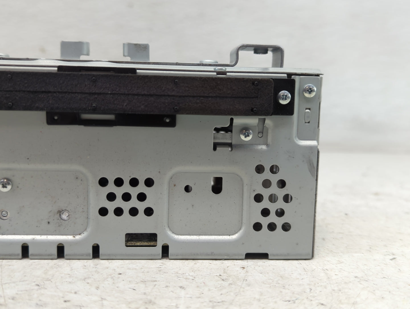 2013-2015 Ford Escape Radio AM FM Cd Player Receiver Replacement P/N:CJ5T-19C107-BH Fits Fits 2013 2014 2015 OEM Used Auto P