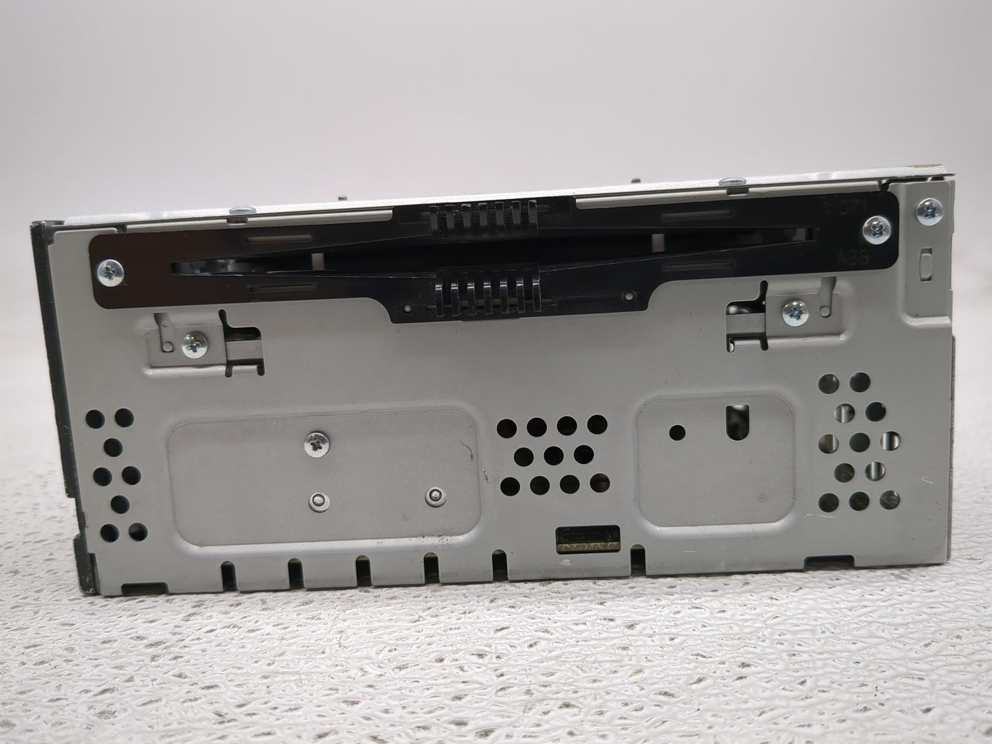 2013-2015 Ford Escape Radio AM FM Cd Player Receiver Replacement P/N:CJ5T-19C107-HD Fits Fits 2013 2014 2015 OEM Used Auto P