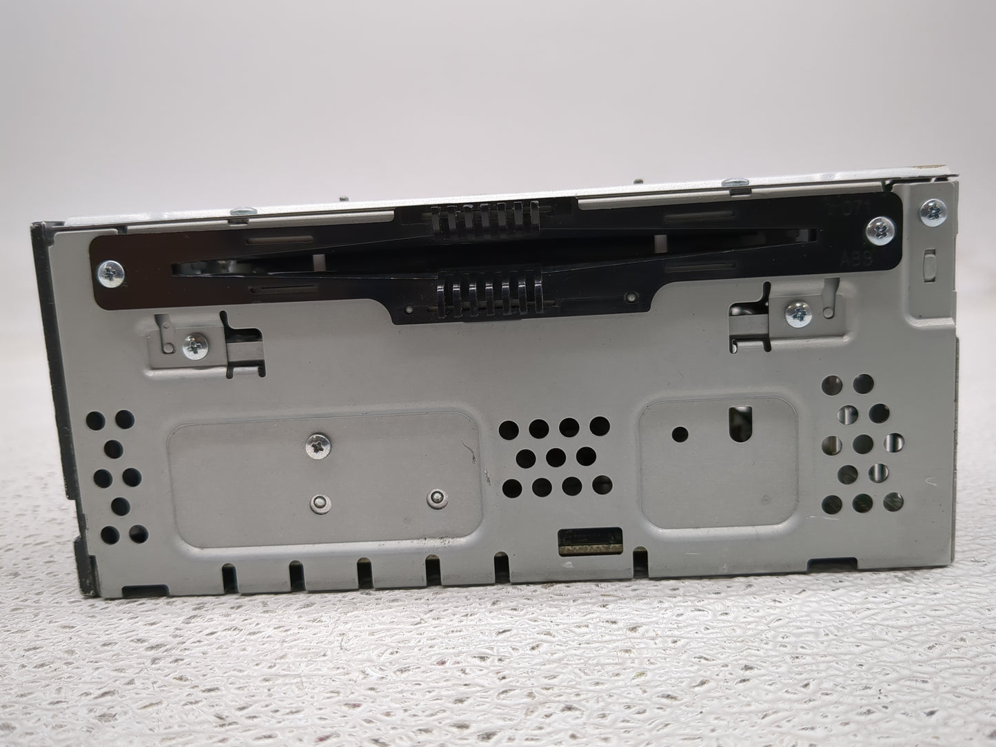 2013-2015 Ford Escape Radio AM FM Cd Player Receiver Replacement P/N:CJ5T-19C107-HD Fits Fits 2013 2014 2015 OEM Used Auto P