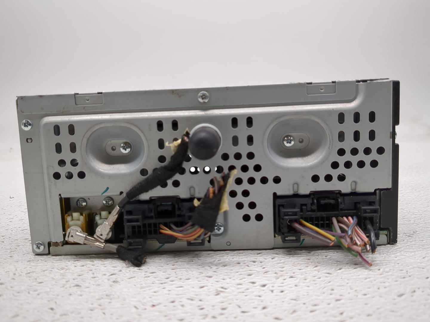 2013-2015 Ford Escape Radio AM FM Cd Player Receiver Replacement P/N:CJ5T-19C107-HD Fits Fits 2013 2014 2015 OEM Used Auto P