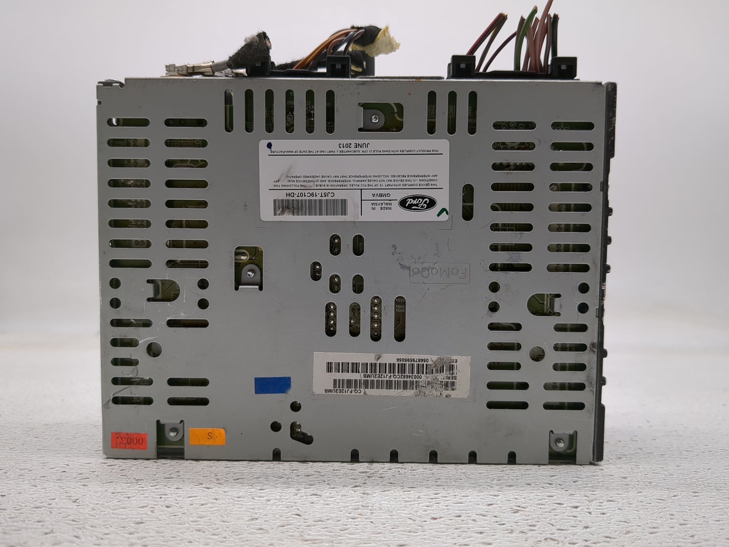 2013-2015 Ford Escape Radio AM FM Cd Player Receiver Replacement P/N:CJ5T-19C107-HD Fits Fits 2013 2014 2015 OEM Used Auto P