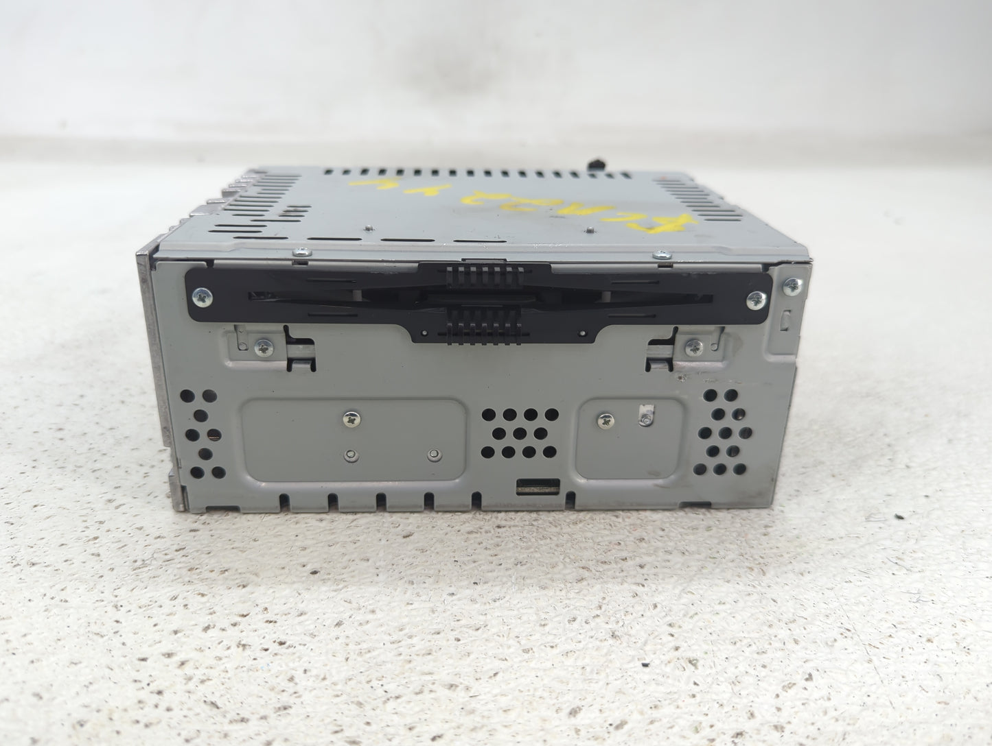 2013-2015 Ford Escape Radio AM FM Cd Player Receiver Replacement P/N:CJ5T-19C107-CJ Fits Fits 2013 2014 2015 OEM Used Auto P