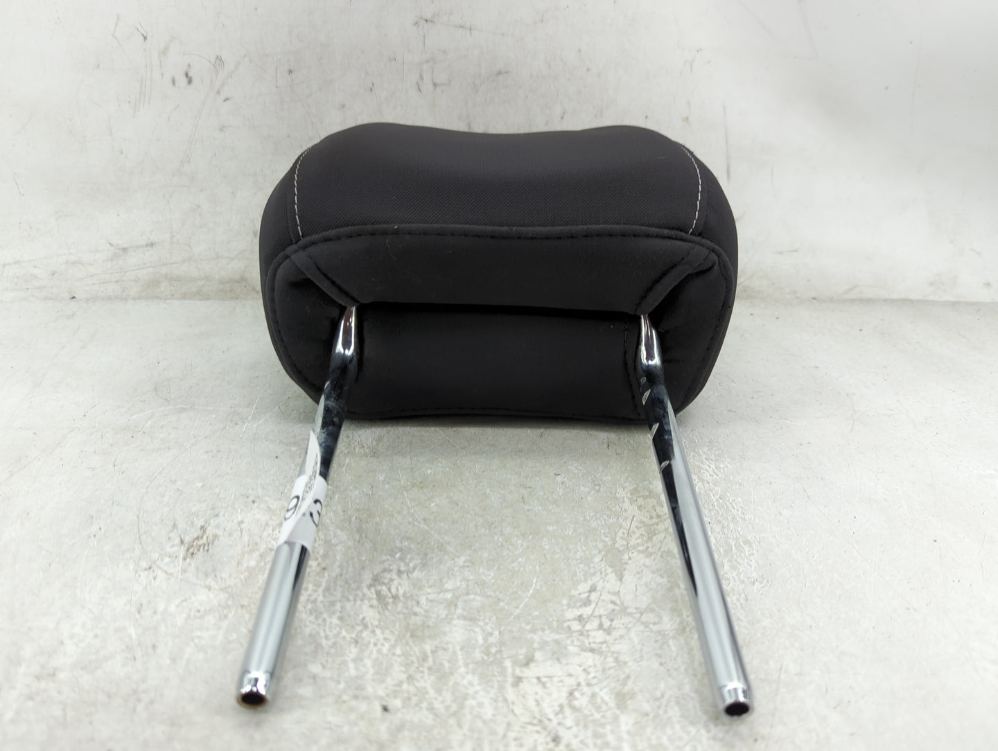 2013-2015 Ford Escape Headrest Head Rest Front Driver Passenger Seat Fits Fits 2013 2014 2015 OEM Used Auto Parts - Oemuseda