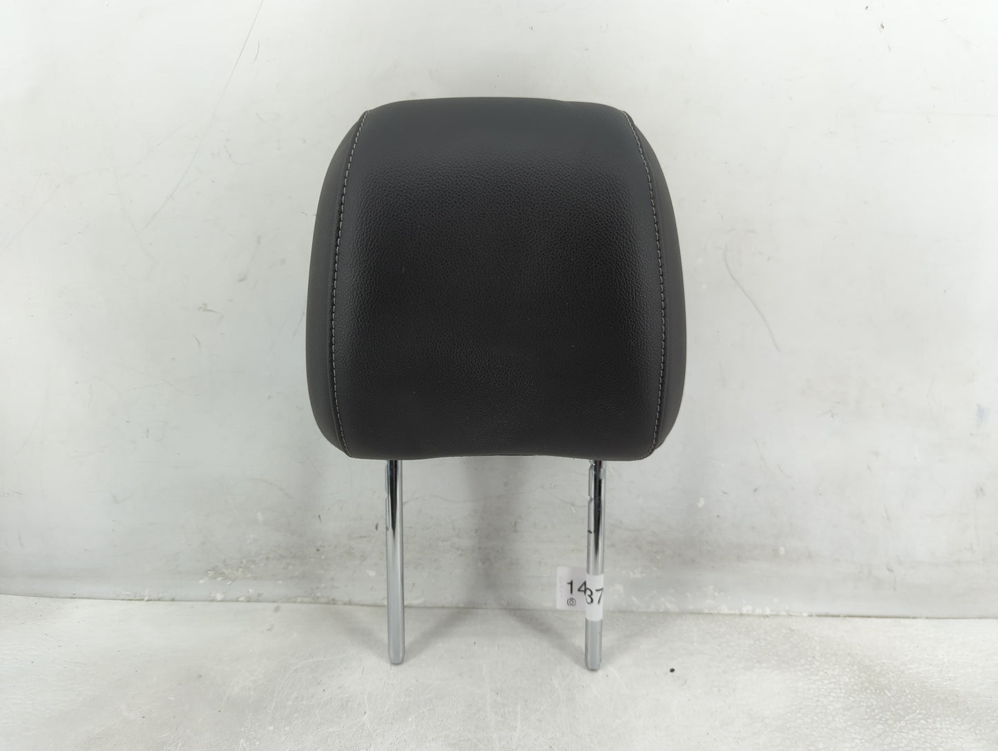 2014 Ford Escape Headrest Head Rest Front Driver Seat Black - Oemusedautoparts1.com
