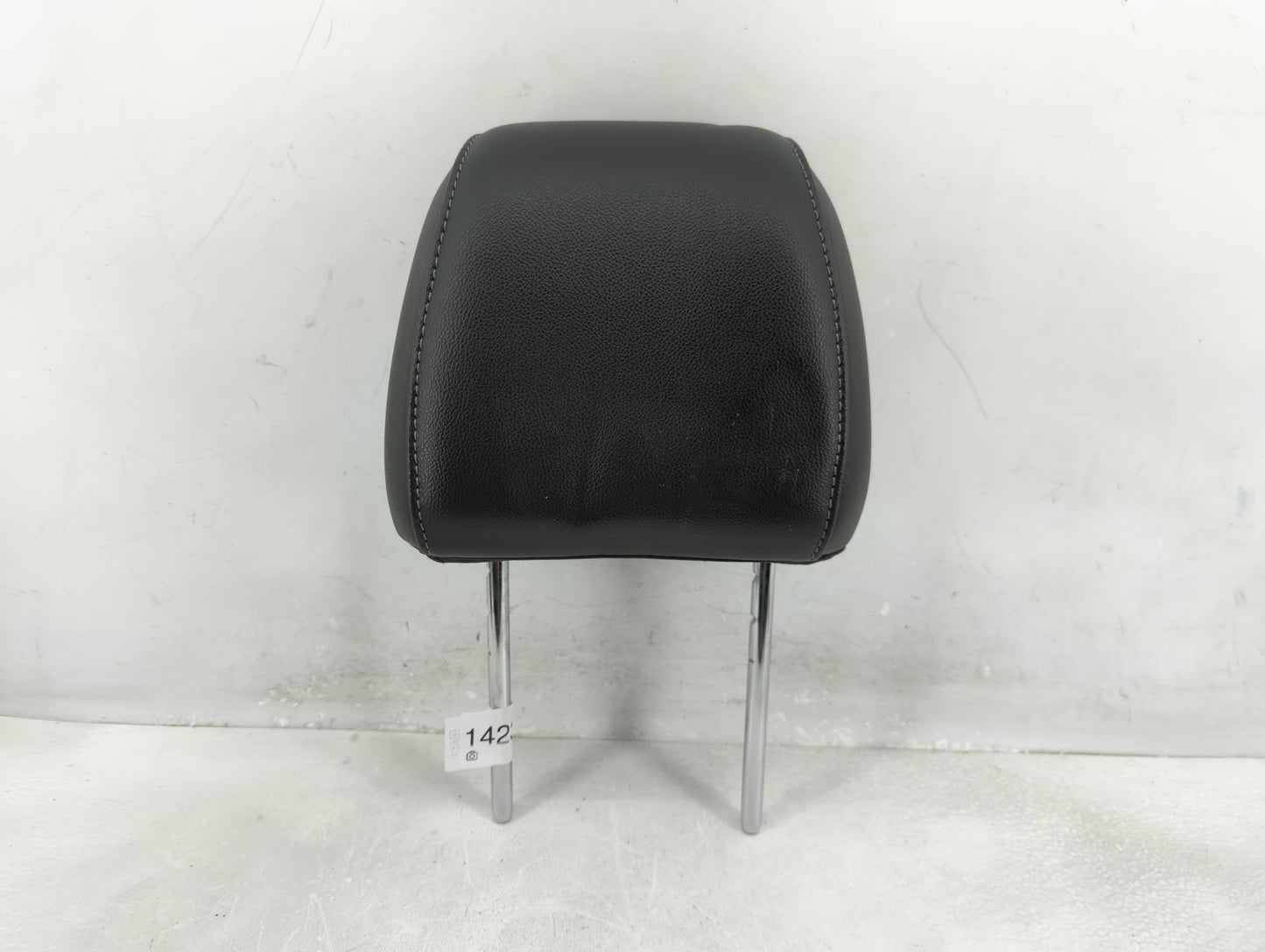 2014 Ford Escape Headrest Head Rest Front Driver Passenger Seat Fits OEM Used Auto Parts - Oemusedautoparts1.com