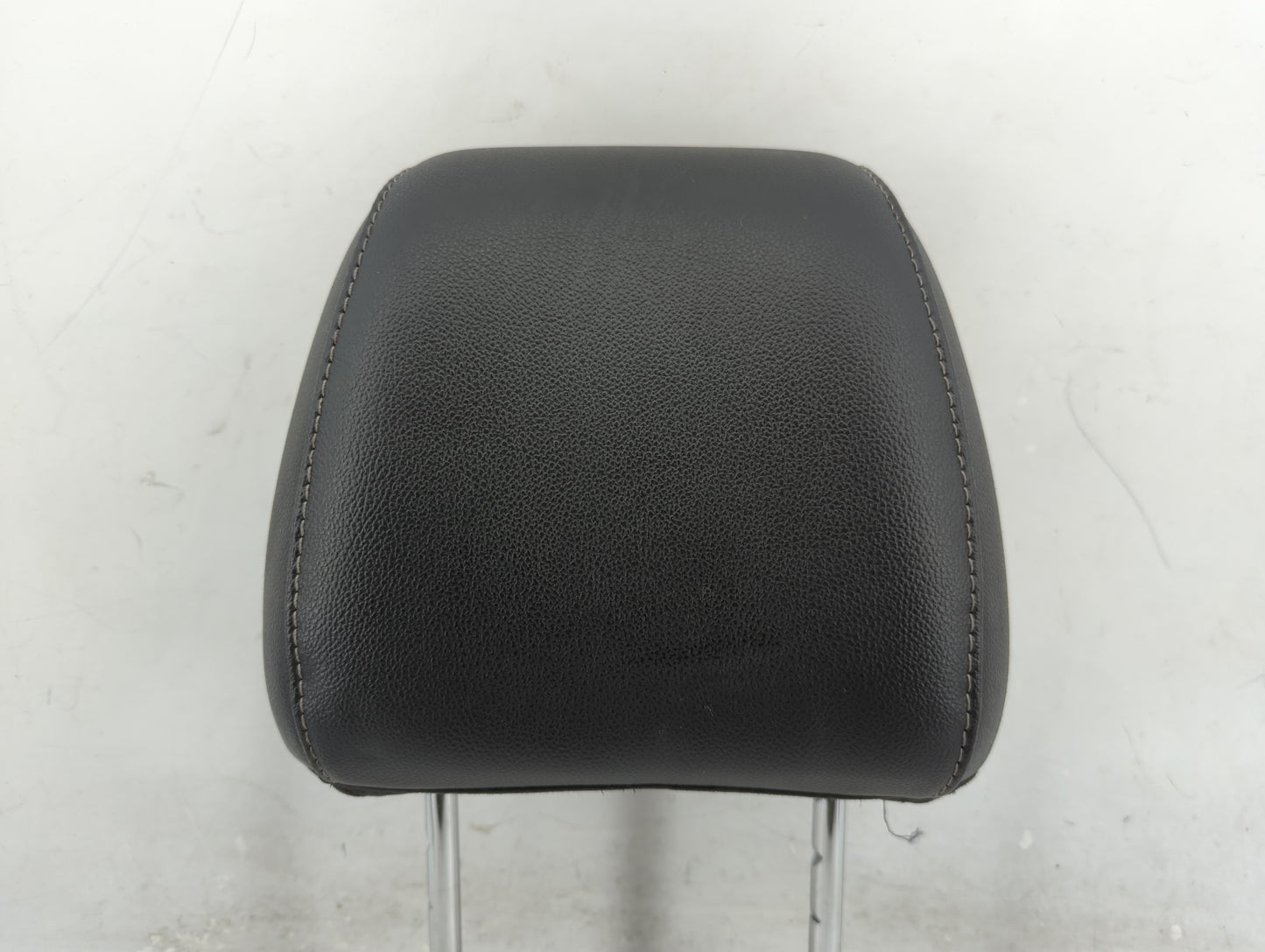 2014 Ford Escape Headrest Head Rest Front Driver Seat Black - Oemusedautoparts1.com