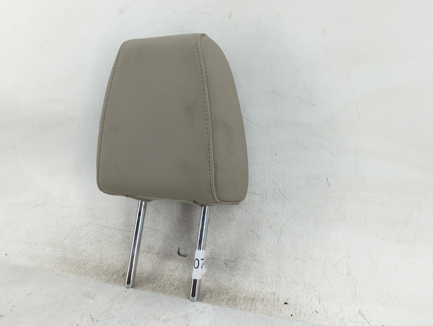 2014 Ford Escape Headrest Head Rest Front Driver Seat Tan - Oemusedautoparts1.com