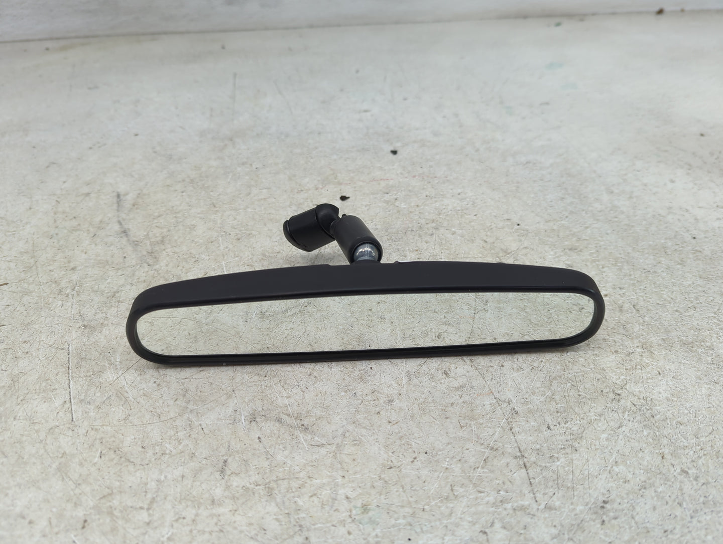 2001-2016 Ford Escape Interior Rear View Mirror Replacement OEM P/N:E8011681 240 Fits OEM Used Auto Parts - Oemusedautoparts