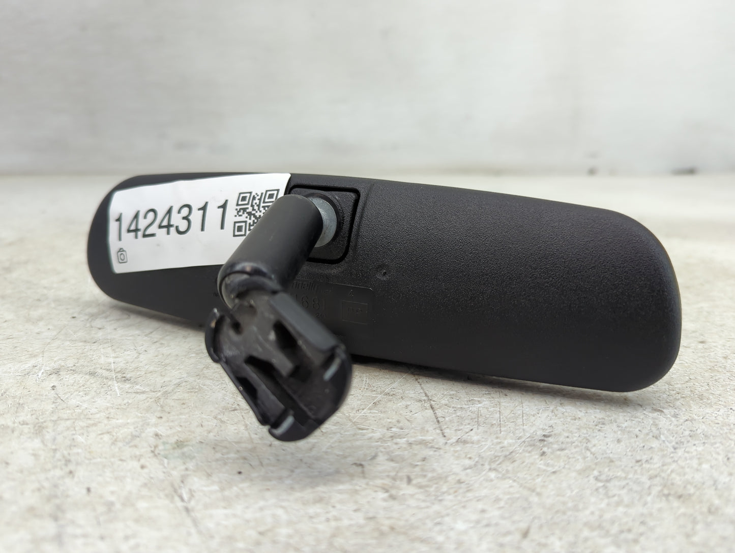 2001-2016 Ford Escape Interior Rear View Mirror Replacement OEM P/N:E8011681 240 Fits OEM Used Auto Parts - Oemusedautoparts