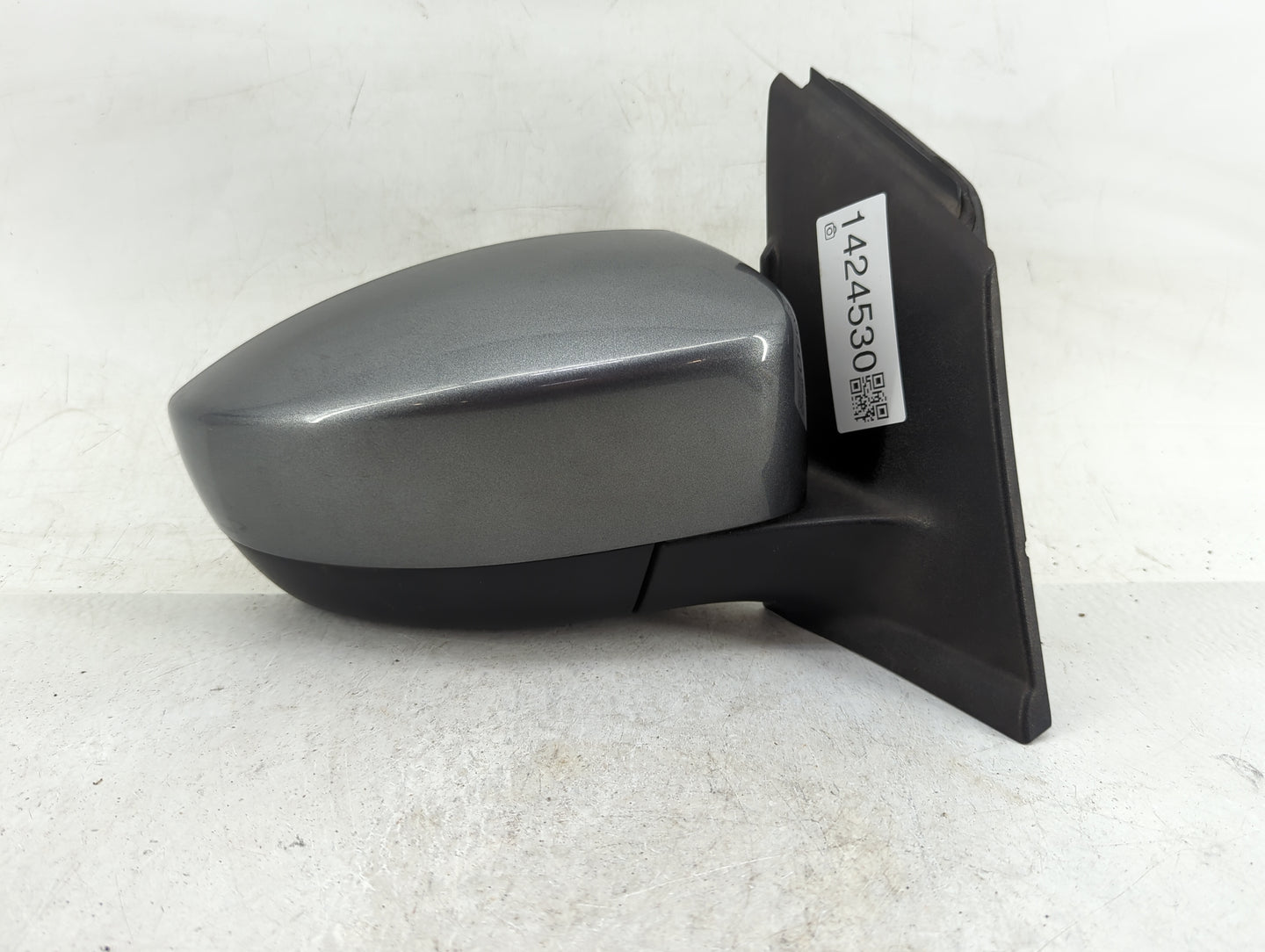 2013-2016 Ford Escape Passenger Side View Mirror - Right Door Mirror OEM Used - Oemusedautoparts1.com