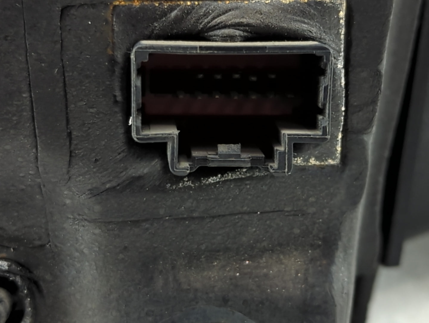 2013-2016 Ford Escape Passenger Side View Mirror - Right Door Mirror OEM Used - Oemusedautoparts1.com