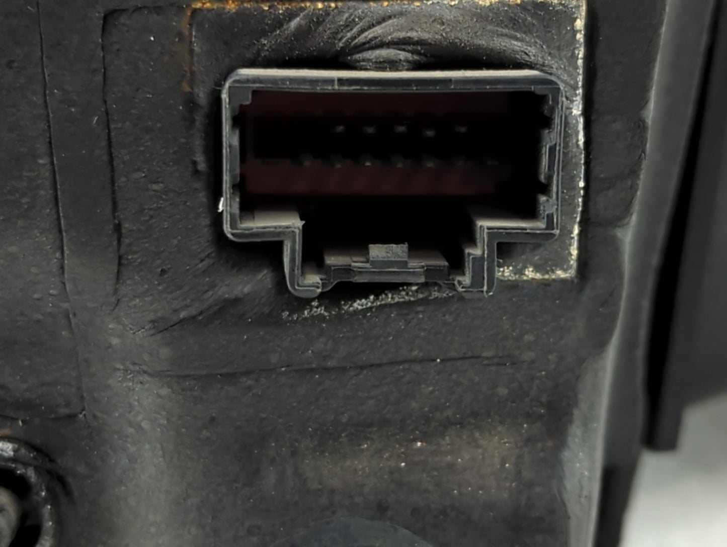 2013-2016 Ford Escape Passenger Side View Mirror - Right Door Mirror OEM Used - Oemusedautoparts1.com