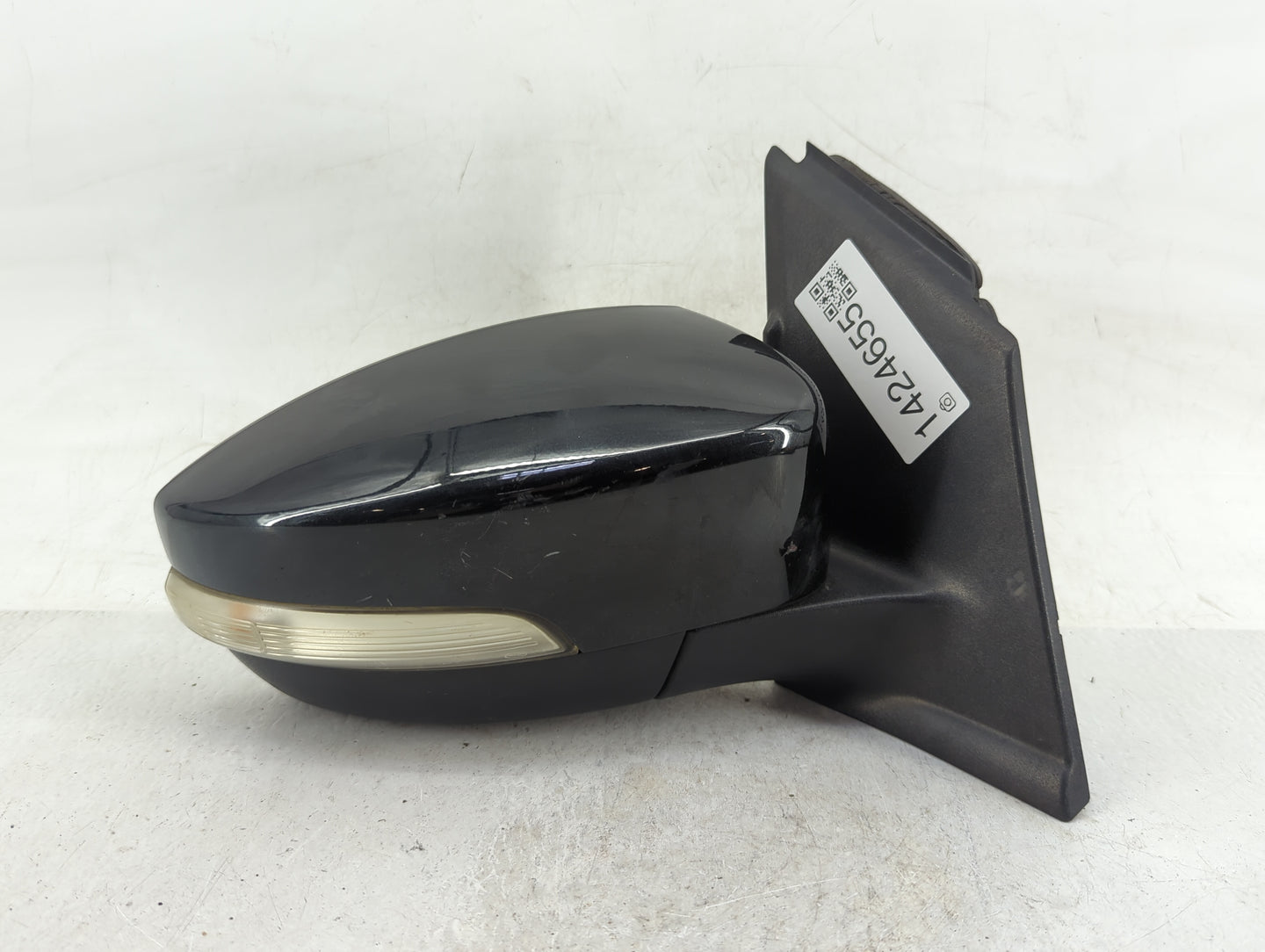 2013-2016 Ford Escape Passenger Side View Mirror - Right Door Mirror OEM Used - Oemusedautoparts1.com