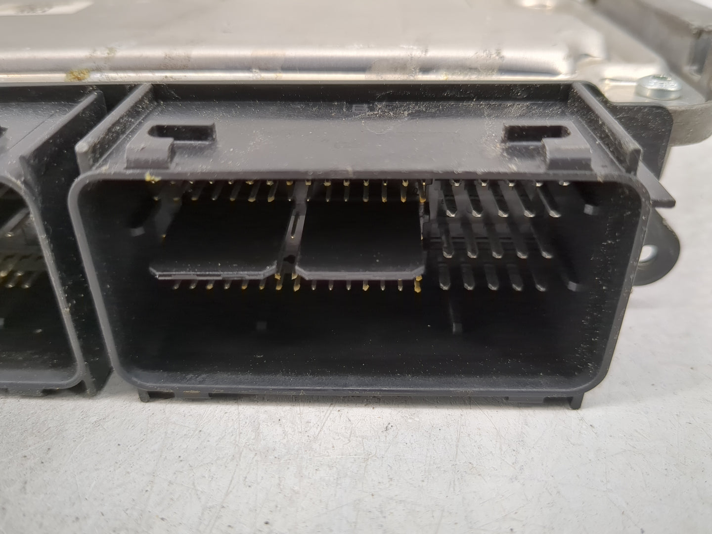 2013-2016 Ford Escape PCM Engine Control Computer ECU ECM PCU OEM P/N:EJ5A-12A650-TA 0 261 S10 037 Fits Fits 2013 2014 2015 