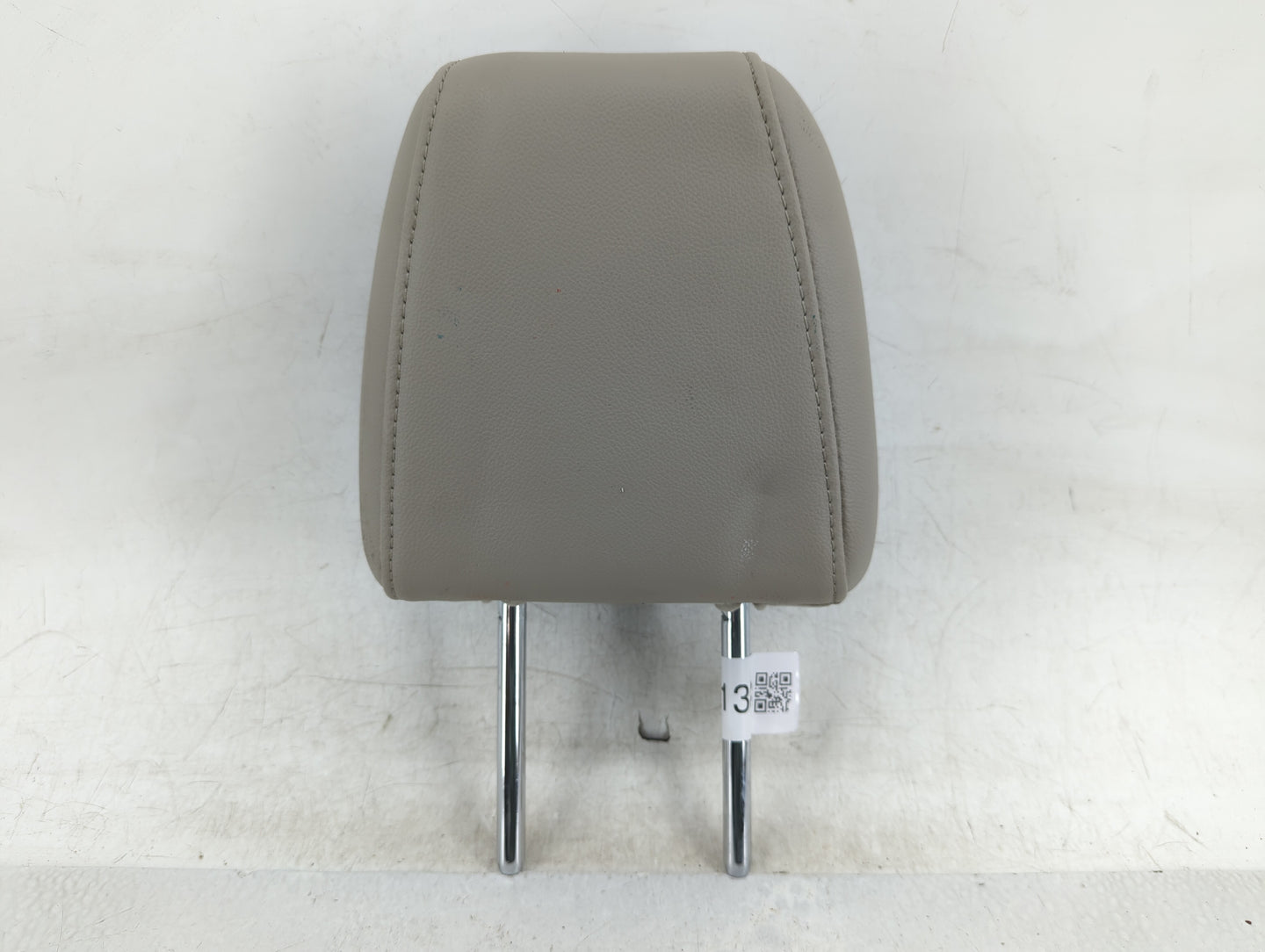 2013-2015 Ford Escape Headrest Head Rest Rear Seat Fits Fits 2013 2014 2015 OEM Used Auto Parts - Oemusedautoparts1.com