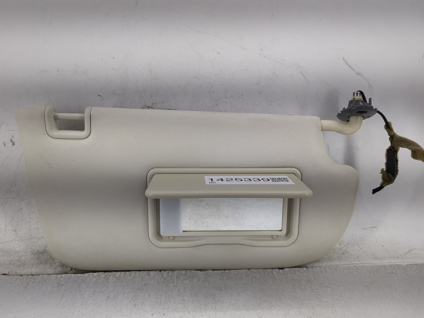 2013-2019 Ford Escape Sun Visor Shade Replacement Passenger Right Mirror Fits Fits 2013 2014 2015 2016 2017 2018 2019 OEM Us